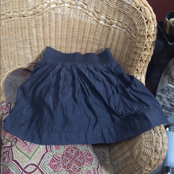 Silk like circle skirt with two pockets