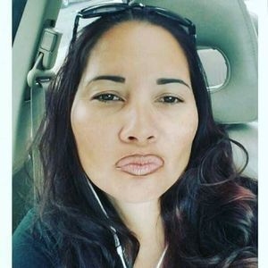 Meet your Posher, Shawna