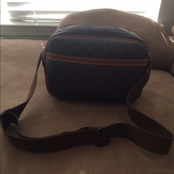 😭 SOLD! LV Reporter GM