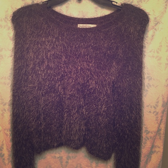 Abercrombie and Fitch crop top grey sweater
