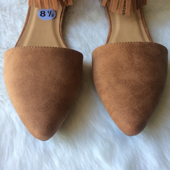 Fringe Pointed Toe Sandals - Picture 2 of 4