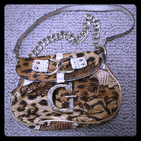 Guess purse