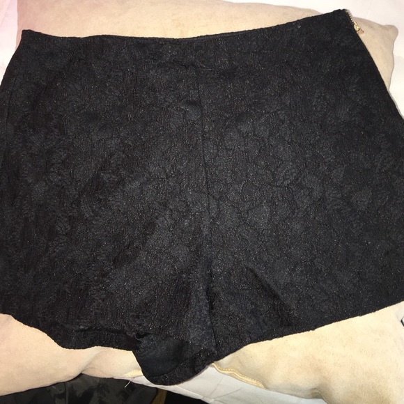Chic Black Lace Shorts