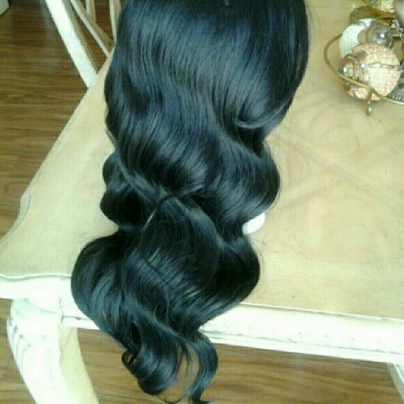 Beautiful Bodywave  Lacefront Wig 18-22 inches!!