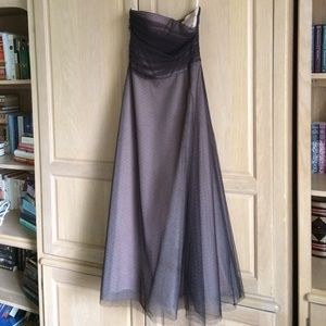 Vintage inspired strapless midi dress