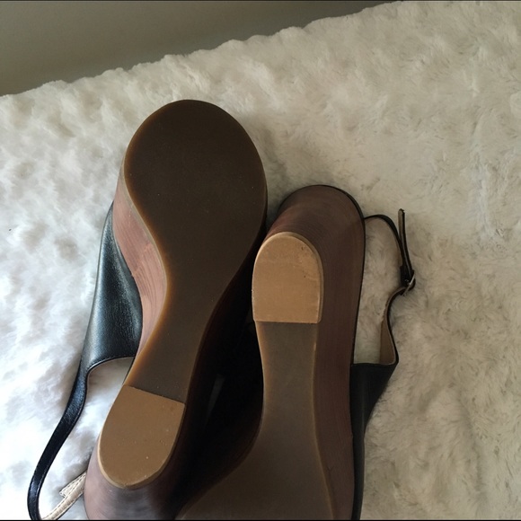 🎯Donated🎯Steve Madden Black Sauna Wedge Sling Back - Picture 4 of 4