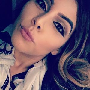 Meet your Posher, Katia