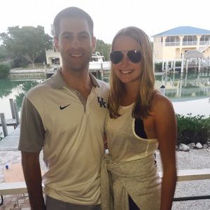 Meet your Posher, Hunter