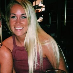 Meet your Posher, Dana