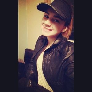 Meet your Posher, Brittany
