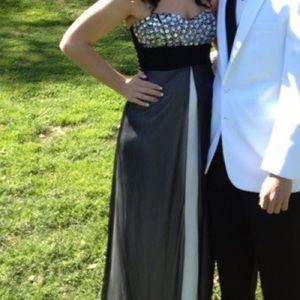 BLACK & WHITE CHIFFON PROM DRESS WITH RHINESTONES