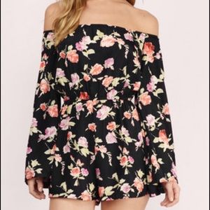 Off the shoulder floral romper