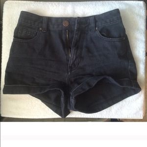 Pacsun Black Shorts/high wasted