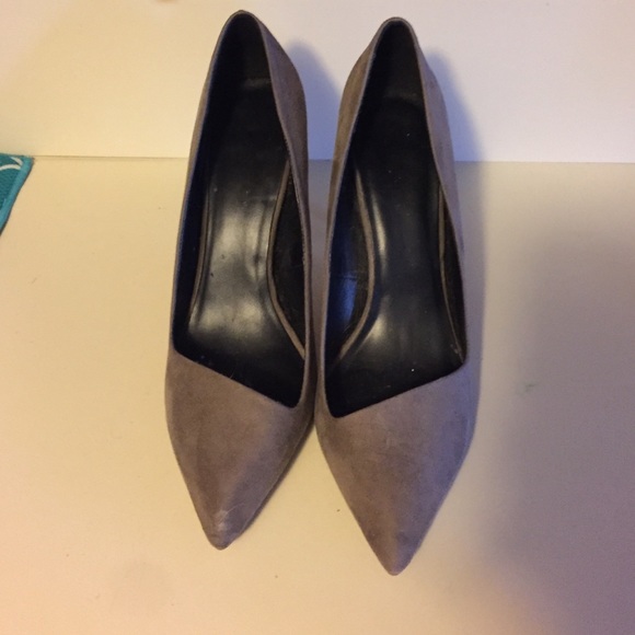 🎉Final Price🎉 Aldo faux suede pumps