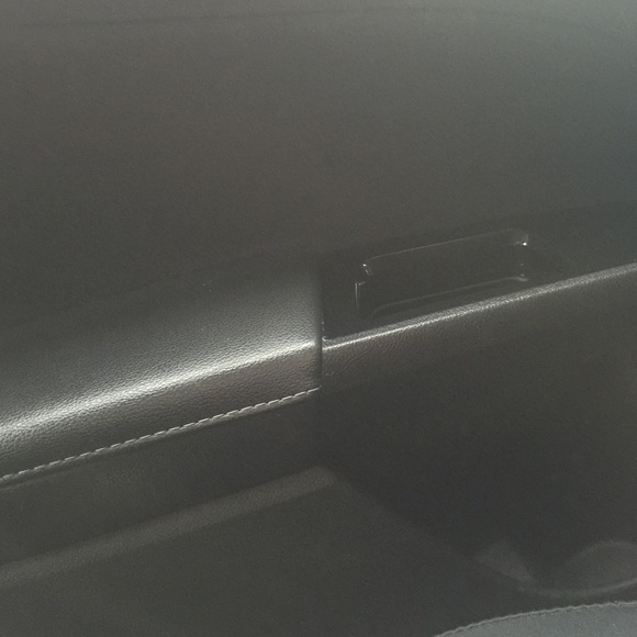 Meet your Posher, Jackie - Picture 1 of 1