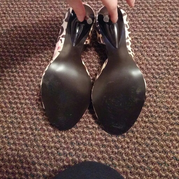 Carlos Santana high heels barley worn - Picture 4 of 4