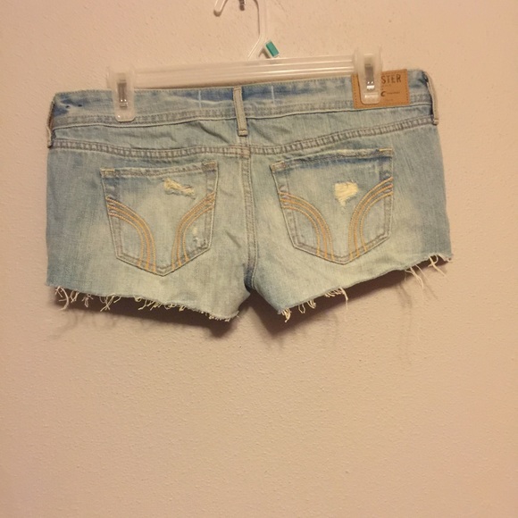 Embellished Hollister Jean Shorts - Picture 2 of 3