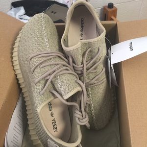 Oxford tan yezzys without the receipt