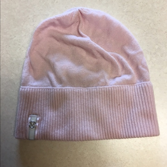 Lululemon running hat
