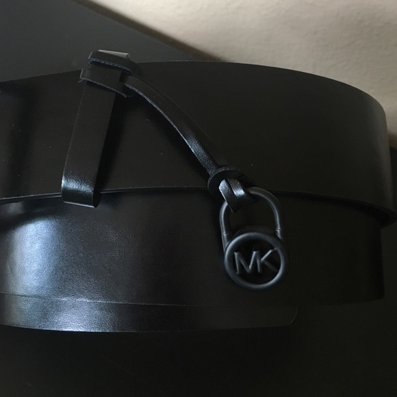 BNWT- Michael Kors black belt main image 3
