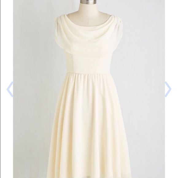 ModCloth Dresses & Skirts - Modcloth Pas de Bourrée a Day Dress in Ivory