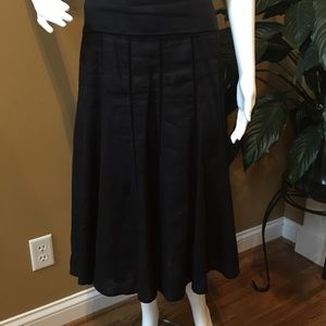 Black linen skirt