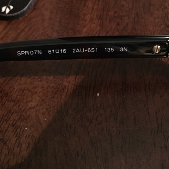 Prada sunglasses - Picture 4 of 4