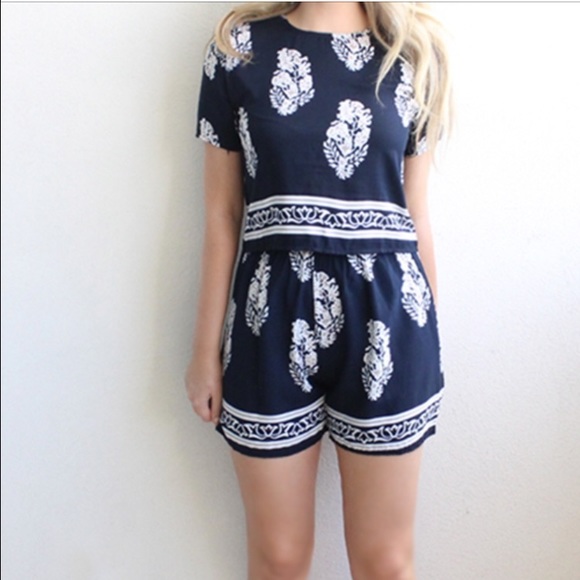 Navy Two Piece Set, new - Picture 3 of 3