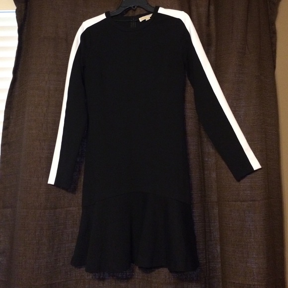 Fit and flare dress (MK)