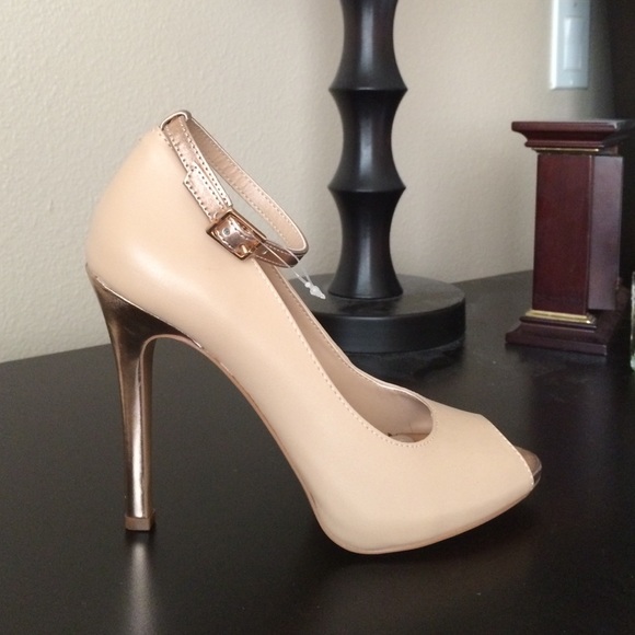 BCBGeneration Shoes - Bcbg nude ankle strap heels
