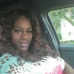 Meet your Posher, Renee