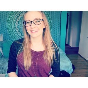 Meet your Posher, Emma