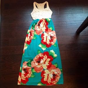 Cream lace and floral maternity dress