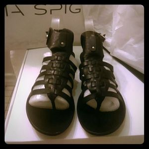 Via Spiga Pallas Thong Sandal Size 9