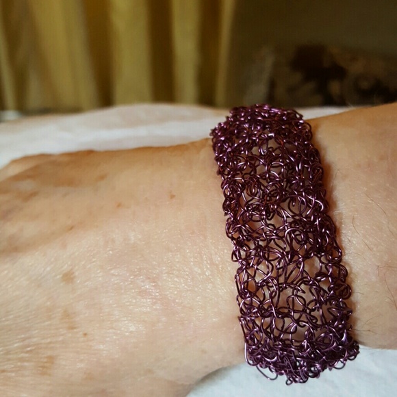 NWOT Bracelet - Picture 3 of 3