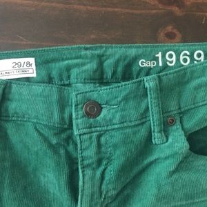 GAP always skinny green cords