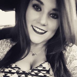 Meet your Posher, Chelsie