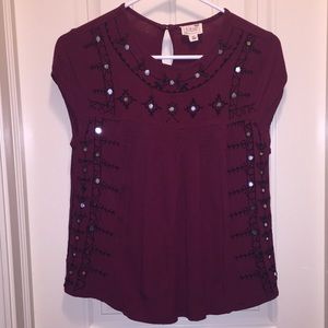 NWOT LA Hearts Maroon Top w/ Mirror-like Detailing