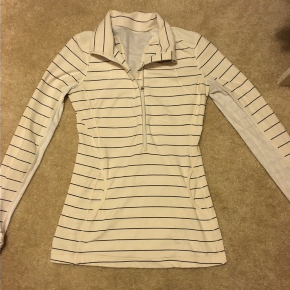 Lululemon Quarter Zip Pullover