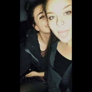 Meet your Posher, Falisha