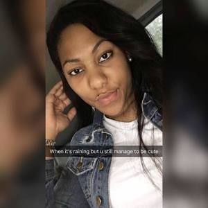 Meet your Posher, Mikelle