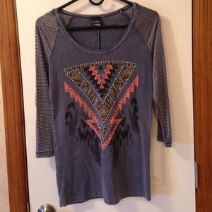 Day trip 3/4 sleeve shirt