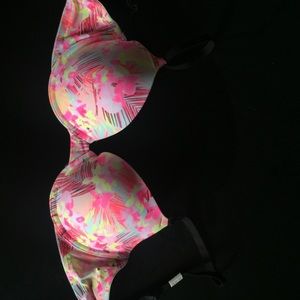 Victoria's Secret bra