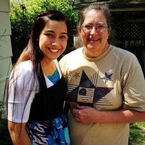 Meet your Posher, Cynthia