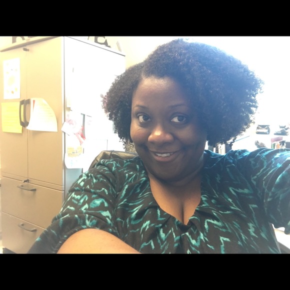 Meet your Posher, Maya - Picture 1 of 1