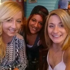 Meet your Posher, Crystal