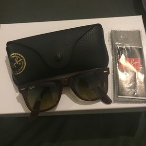 Authentic Ray-Ban sunglasses (purple)