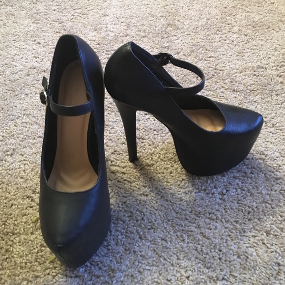 8in Pumps - Picture 1 of 4