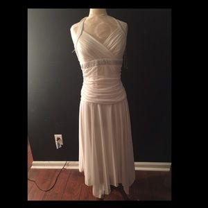 White dress, Never worn without tags