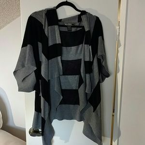 Short sleeve cardigan